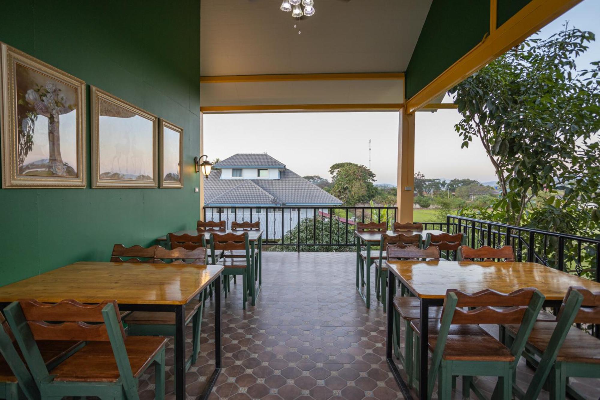 Mana-An Lake Hill Resort มานาอันเลคฮิลล์รีสอร์ต Chiang Mai Exterior foto